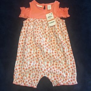 NWT baby girl cold shoulder romper.
